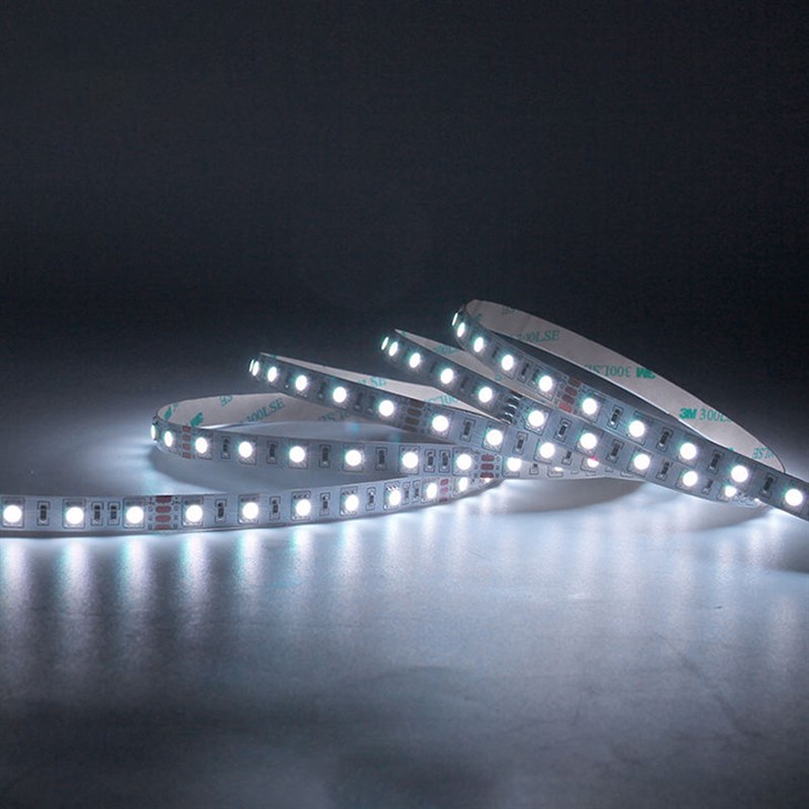 Mid-output Għoli CRI 96 2835 24V LED Strixxa
