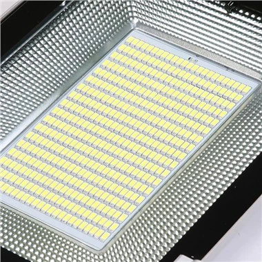 Solari Old Fashioned Street Lights