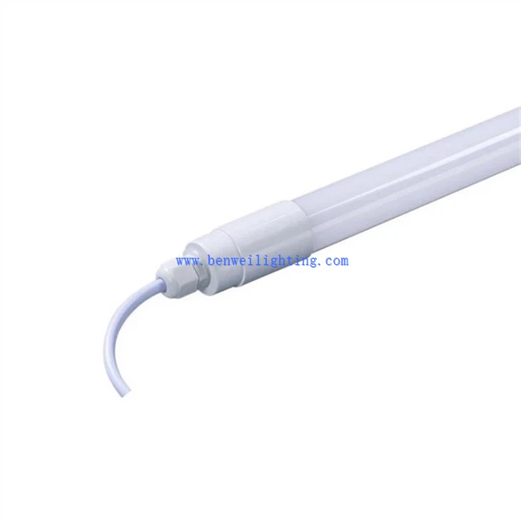 Cow Stable Light (2)