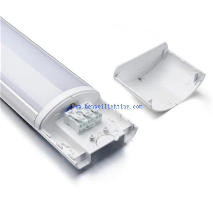 Surface Mounted LED Silm Batten Light (1)
